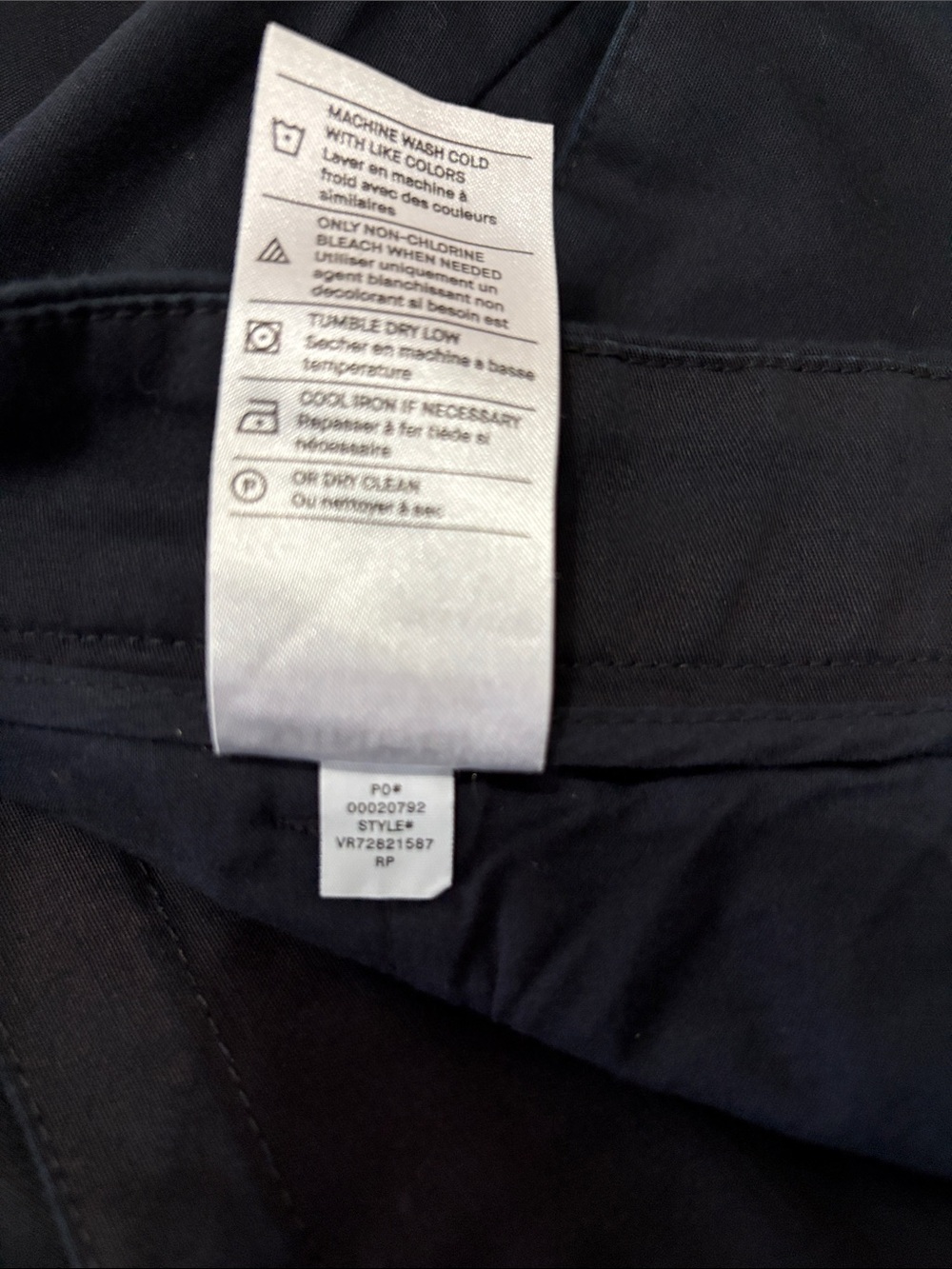 Vince Navy Blue Bermuda Shorts for Women - Picture 5 of 7